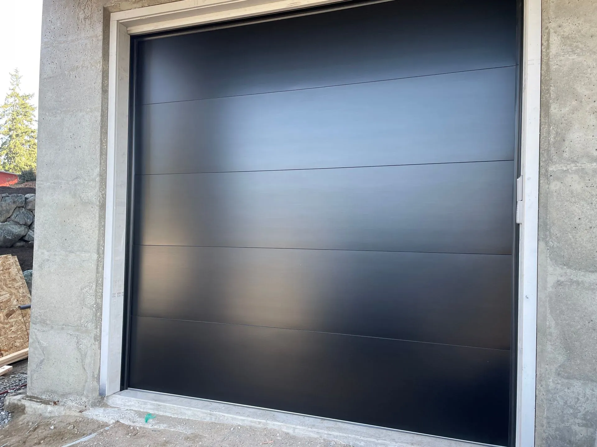 10x10 Northwest Door Modern Tech garage door in black